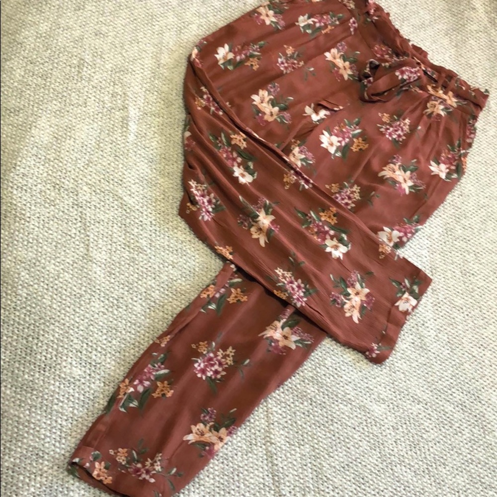 High waisted Pants